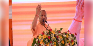 सीएम योगी ने 293 करोड़ की 75 विकास परियोजनाओं का लोकार्पण कर कहा- तेजी से विकास की राह पर बलरामपुर
