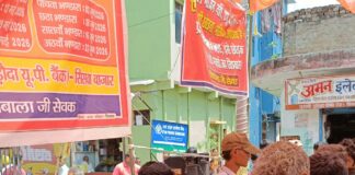 बड़े मंगलवार पर विशाल भंडारा:सिसवा में हजारों लोगों को महाप्रसाद वितरित किया गया, भक्तिमय माहौल