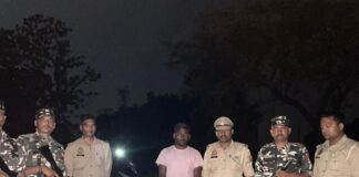 75 लीटर डीजल के साथ नेपाली तस्कर गिरफ्तार:भारत-नेपाल सीमा पर लोटन पुलिस और एसएसबी की संयुक्त कार्रवाई, बाइक भी बरामद