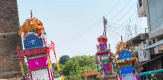 या हुसैन’ की सदाओं के बीच निकला ताजिया जुलूस:सिद्धार्थनगर के बेलौहा में अकीदत के साथ मनाया गया मोहर्रम