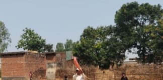 डीपीएल सेमीफाइनल: नवाबगंज ने ढोड़े गांव को 65 रन से:बहराइच में आशीष इलेवन ने मनीष इलेवन को हराकर फाइनल में जगह बनाई