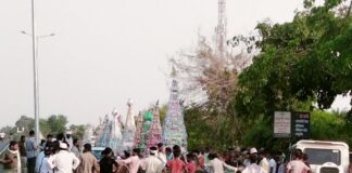 विक्रमजोत क्षेत्र में मातमी जुलूस के साथ निकले ताजिये:शंकरपुर स्थित कर्बला में दफन किए गए