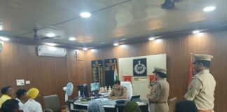 जनता दर्शन में पुलिस अधीक्षक ने सुनी जन समस्याएं, संबंधित को शीघ्र निस्तारण हेतु दिए निर्देश
