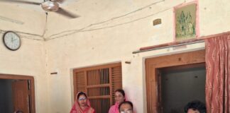 सीडीपीओ कुपोषित बच्चों की घर-घर जाकर कर रहे जांच:विक्रमजोत में सुपोषित बस्ती मिशन के तहत अभियान जारी