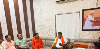 सीएम योगी के जन्मदिन पर रक्तदान शिविर:डुमरियागंज में 5 जून को होगा आयोजन, बैठक में लिया गया निर्णय