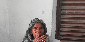 बहराइच में दो बाइकों की टक्कर, महिला गंभीर घायल:दूसरा बाइक सवार फरार, रिश्तेदारी जा रही थी महिला