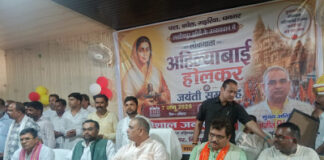 लोकमाता के आदर्शों पर चलकर ही होगा समाज का उत्थान: अजीत सिंह पाल