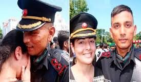 जब सेना के पायलट ने सरेआम गर्लफ्रेंड को किया प्रपोज