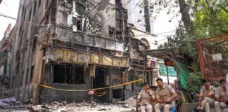 टी ब्रेक, चालू फ्रायर, 30 मिनट की चुप्पी, दिल्ली अग्निकांड का सच आया सामने