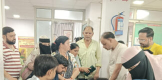 चिकित्सा शिविर में 220 मरीजों को मिला उपचार
