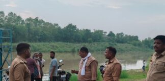हाड़ा बसहरी के पास नहर में मिला बच्चे का शव:काले रंग की बनियान पहने था मासूम, पहचान नहीं