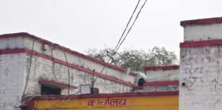 कप्तानगंज में 33 सफाई कर्मियों की तैनाती अटकी:एक महीने से ब्लॉक मुख्यालय पर दे रहे हाजिरी, गांवों में गंदगी