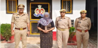 हनीट्रैप के अभियोग में वांछित अभियुक्ता गिरफ्तार