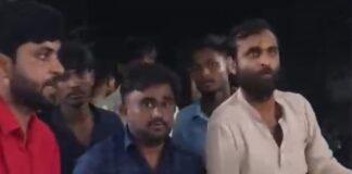 बस्ती के गौर में सड़क हादसे में तीन युवक घायल:समय रहते मिली मदद, प्राथमिक उपचार के बाद तीनों को जिला अस्पताल किया गया रेफर