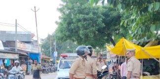 पुरैना में डायल 112 पीआरवी वाहनों की हुई जांच:सतर्कता के साथ कार्य करने, बेहतर व्यवहार बनाने के निर्देश