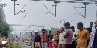 बहराइच में रेलवे ट्रैक किनारे युवक का संदिग्ध शव मिला:मृतक सुल्तानपुर का निवासी, मटेरा थाना क्षेत्र में थी ससुराल