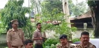 विशेश्वरगंज समाधान दिवस में एसपी पहुंचे:सुनीं जनसमस्याएं, त्वरित निस्तारण के दिए गए निर्देश