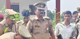 कैसरगंज में ‘एक पेड़ माँ के नाम’ अभियान:विधायक आनंद यादव सहित अधिकारियों ने पौधे लगाए, पर्यावरण संरक्षण का संकल्प दिलाया