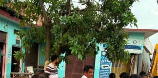 कप्तानगंज में जल निगम कार्यों का निरीक्षण:अध्यक्ष चंद्र प्रकाश चौधरी ने ठेकेदारों को दिए सख्त निर्देश