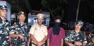 बहराइच के भारत-नेपाल सीमा पर नेपाली युवक गिरफ्तार:13 ग्राम स्मैक के साथ पकड़ा गया आरोपी रोशन थारू