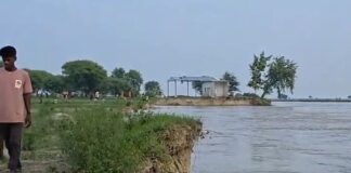 सरयू का जलस्तर बढ़ने से बस्ती में बाढ़ का खतरा:तेज कटान से सैकड़ों बीघा जमीन नदी में समाई, कई गांवों पर संकट