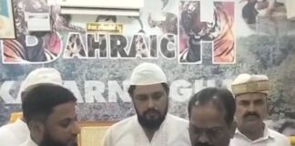 दरगाह खुद्दामों ने भ्रष्टाचार के आरोप नकारे:डीएम कार्यालय पहुंचे, बोले – जमीन कब्जाने वाले ठेकेदार लगा रहे झूठे आरोप