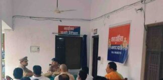 श्रावण मास, कांवड़ यात्रा पर बैठक:दुबौलिया थाने में शांति व्यवस्था बनाए रखने पर जोर