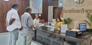 जनता दर्शन में आई शिकायतों को पारदर्शी ढंग से निस्तारित कराएं अधिकारीगण-जिलाधिकारी