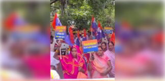 उर्वरक संकट और एथेनॉल मिश्रण के विरोध में अपना दल (कमेरावादी) का प्रदर्शन