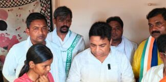 कांग्रेस प्रतिनिधिमंडल बस्ती पहुंचा:लक्ष्मण निषाद के परिजनों को न्याय दिलाने का भरोसा दिलाया, जमीन विवाद में हुई थी हत्या