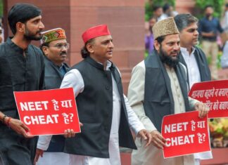 ‘धर्मेंद्र प्रधान का इस्तीफा लिया तो राज उगल देंगे,’ कैसा इशारा कर गए अखिलेश?