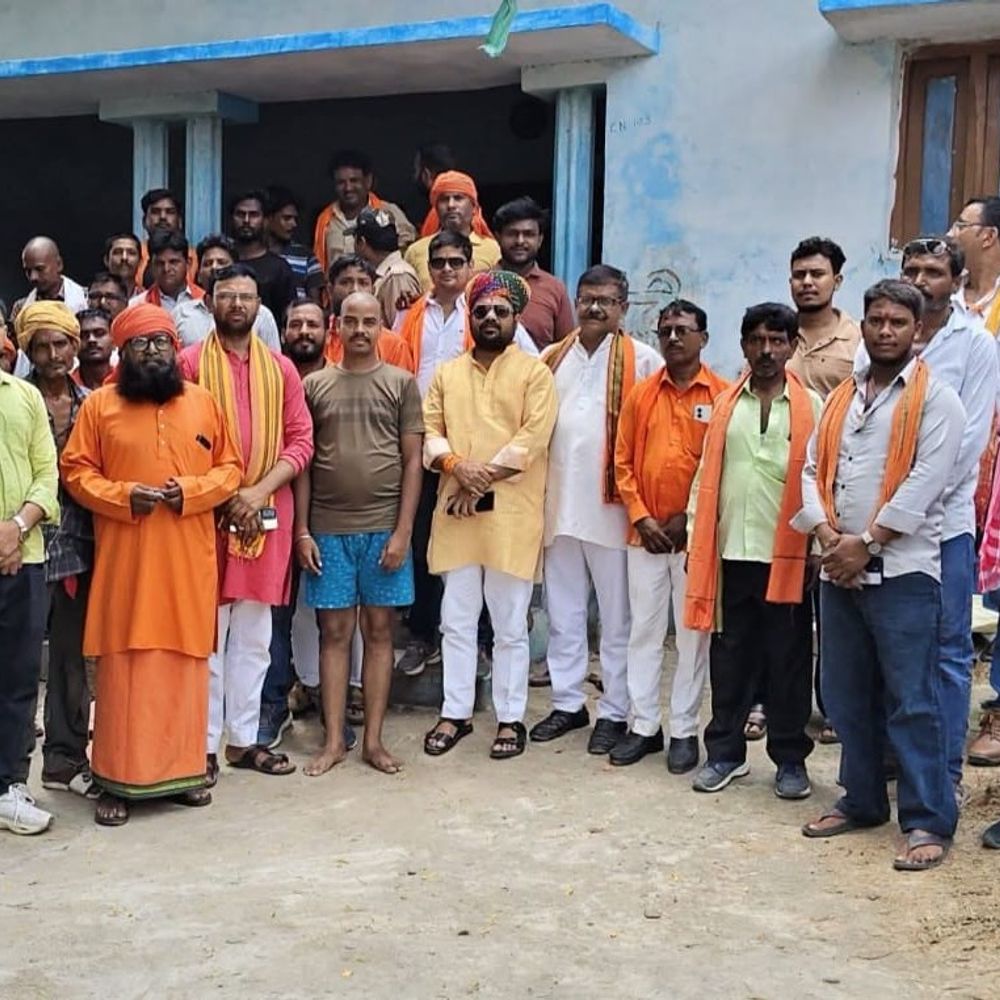 दुबौलिया में विश्व हिंदू महासंघ महामंत्री की माता का निधन:पदाधिकारी और कार्यकर्ताओं ने शोक संवेदना व्यक्त की