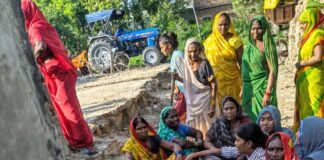 पुराने मकान को तोड़ते हुए मजदूर दबा, मौत:लोगों ने निकालने का प्रयास किया, तब तक तोड़ चुका था दम