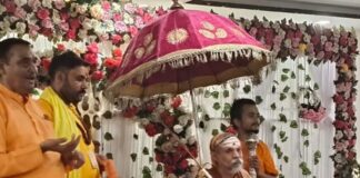 शंकराचार्य अविमुक्तेश्वरानंद नानपारा पहुंचे, गो-रक्षा पर दिया जोर:गोविष्ट यात्रा के अनुभव साझा किए, लखनऊ में विस्तृत चर्चा करेंगे