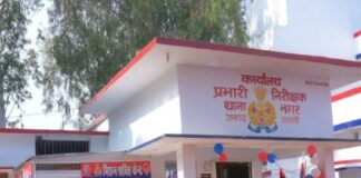 नौकरी के नाम पर 50 हजार की ठगी का आरोप:जातिसूचक गाली और धमकी देने पर एसपी के आदेश से केस दर्ज