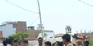 कैसरगंज में बिजली विभाग का सघन वसूली अभियान:तीन लाख राजस्व जमा, 10 बकायेदारों के कनेक्शन काटे