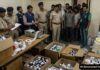 नकली दवाएं खा रहे हैं हम? हर दिन पकड़ी जा रही खेप, रुक नहीं रहा अवैध कारोबार