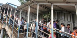 मुंबई- MMRDA ने बांद्रा मेट्रो और रेलवे स्टेशन को जोड़ने वाले फुट ओवरब्रिज का कॉन्ट्रैक्ट दिया