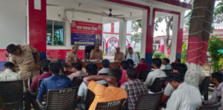 कांवड़ यात्रा के दृष्टिगत थाना महुली पुलिस द्वारा डीजे संचालकों के साथ बैठक आयोजित