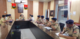 मुख्यमंत्री योगी आदित्यनाथ के प्रस्तावित आगमन के दृष्टिगत पुलिस अधीक्षक द्वारा पुलिस लाइन स्थित सई कॉम्प्लेक्स में सुरक्षा व्यवस्था की समीक्षा बैठक आयोजित हुई