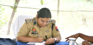 थाना समाधान दिवस में एसपी डॉ. ख्याति गर्ग ने सुनीं जनसमस्याएं, गुणवत्तापूर्ण निस्तारण के दिए निर्देश
