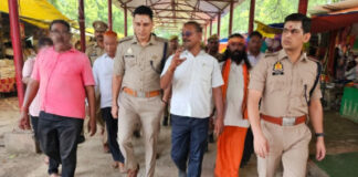 पुलिस अधीक्षक द्वारा बाबा बेलखर नाथ धाम में पवित्र श्रावण मास एवं कांवड़ यात्रा की तैयारियों का किया निरीक्षण