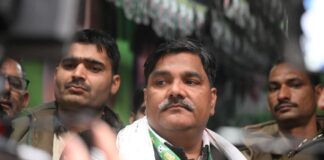 दिल्ली दंगा: IB अफसर हत्या मामले में पूर्व AAP नेता ताहिर हुसैन दोषी करार