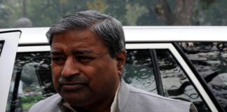 ‘उनके साथ कोई दिक्कत…’, विनय कटियार के खिलाफ उतरा विश्व हिंदु परिषद