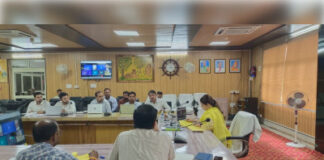 हर घर तक पीएनजी पहुंचाने पर जोर, लंबित एनओसी जल्द निस्तारित करने के निर्देश