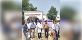 राम सागर मिश्र चिकित्सालय में एक पेड़ माँ के नाम” अभियान जारी