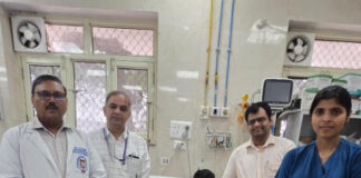 छ:साल के बच्चे के गले में खाने की नली की गांठ का हुआ इलाज