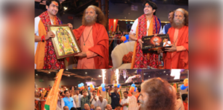 आचार्य धीरेन्द्र कृष्ण शास्त्री के कार्यक्रम में चिदानन्द सरस्वती बने विशेष आकर्षण