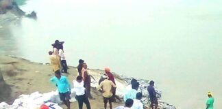 सरयू नदी में फिर कटान शुरू:मईपुर में तटवर्ती इलाकों में बढ़ी चिंता, बचाव कार्य जारी
