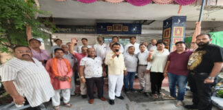हाउस टैक्स विरोधी आंदोलन में बड़ा मोड़, 15 अगस्त को 12 व्यापारियों के आत्मदाह की चेतावनी